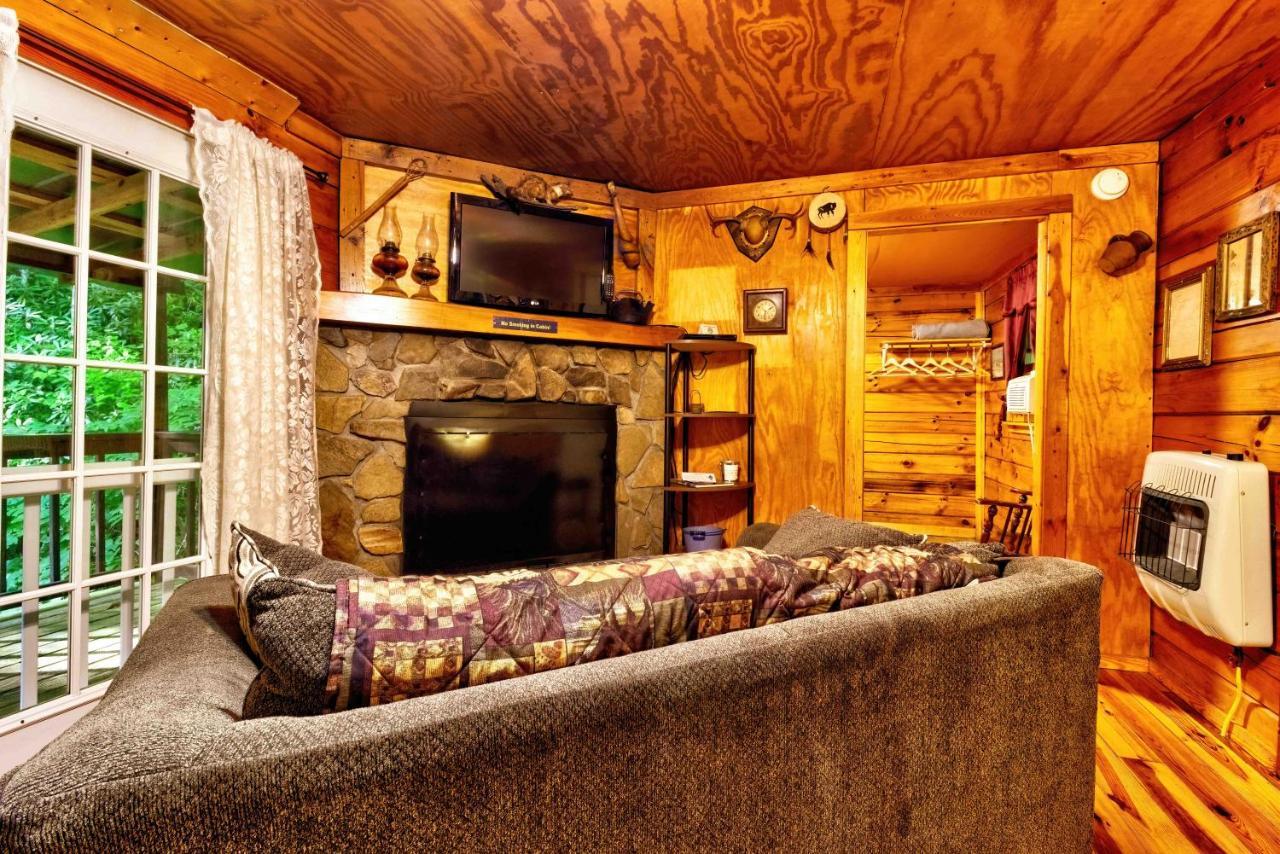 Panther Creek Cabins เชอโรคี ภายนอก รูปภาพ
