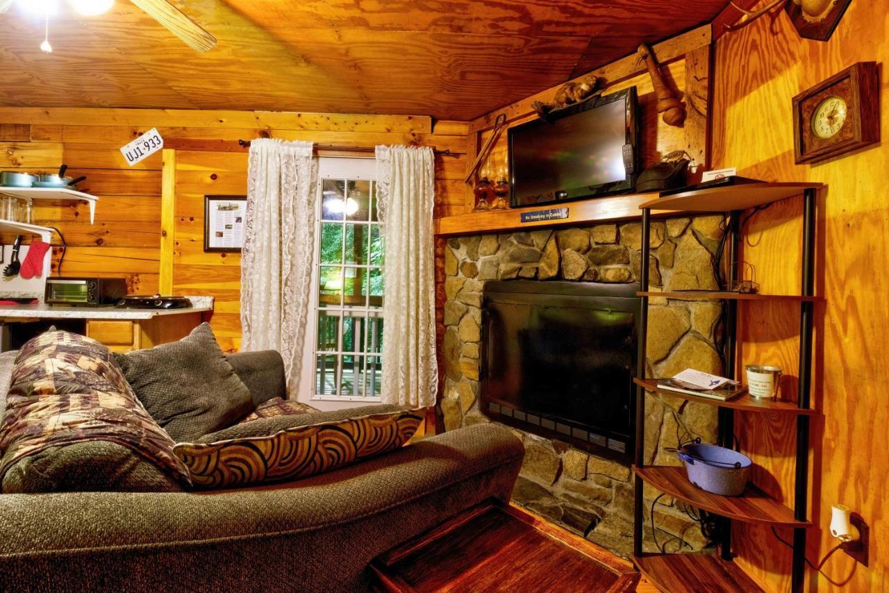 Panther Creek Cabins เชอโรคี ภายนอก รูปภาพ